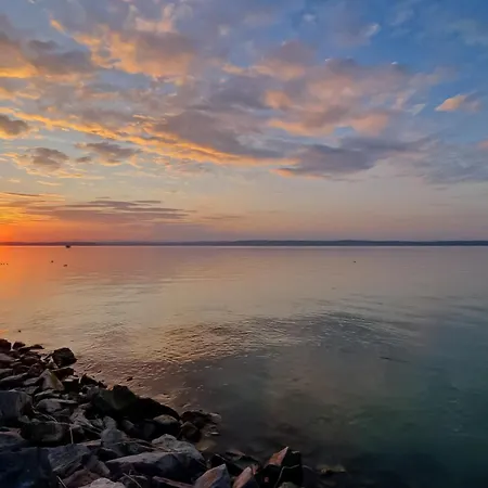 Mystic7 アパート *